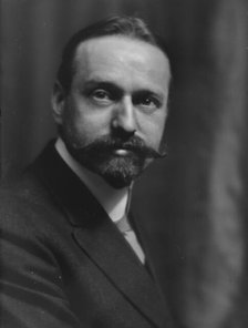 Jaeger, Charles, Dr., portrait photograph, 1913. Creator: Arnold Genthe.