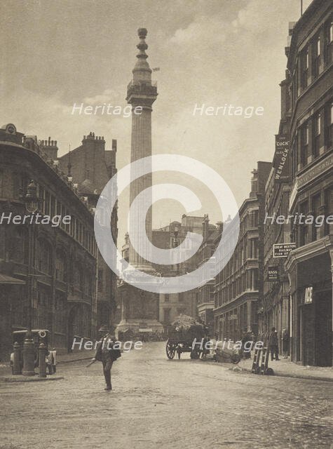 The monument. From the album: Photograph album - London, 1920s. Creator: Harry Moult.