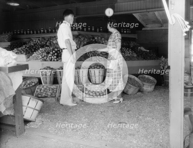 Center Market, Washington, D.C., 1936. Creator: Dorothea Lange.