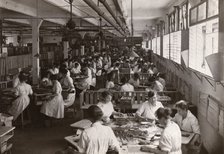 Women hand covering chocolates, Rowntree factory, York, Yorkshire, 1920. Artist: Unknown