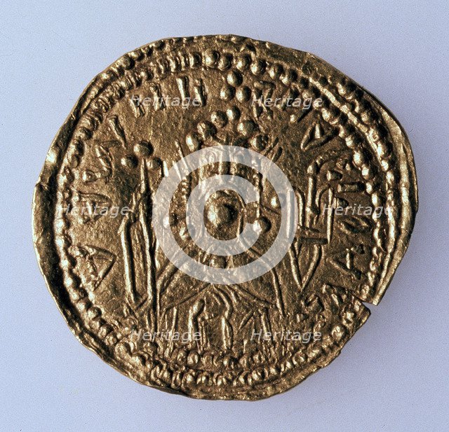 'Coin (Zlatnik) of Grand Duke Vladimir Svyatoslavich', (Averse: Portrait of the ruler), 980-1015. Artist: Unknown