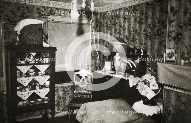 Room within a New York tenement block, USA, early 1930s. Artist: Unknown