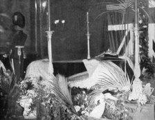 Queen Victoria lying in state at Osborne House, 1901. Creator: Hughes & Mullins.