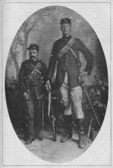 'The Smallest Man and the Biggest Man in the Boer Army', 1902. Artist: Unknown.