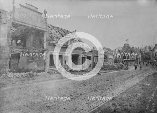 Ham - Noyon St. & Nide Blvd., between c1915 and c1920. Creator: Bain News Service.