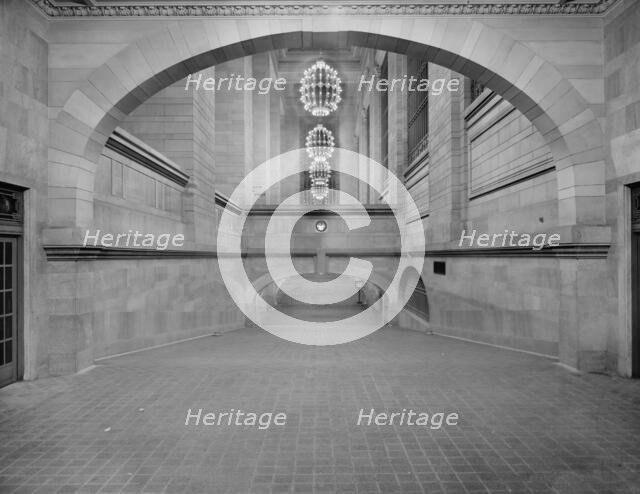 Incline from subway to suburban concourse, Grand Central Terminal, N.Y. Central Lines, c1910-1920. Creator: Unknown.
