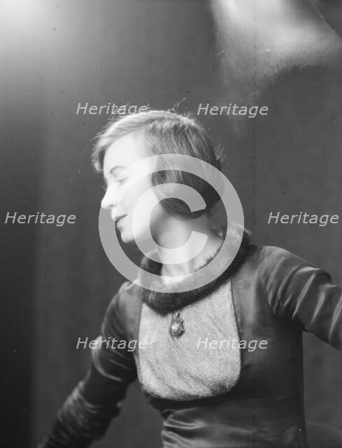 Leezbinska, Eugenia, Miss, portrait photograph, between 1927 and 1942. Creator: Arnold Genthe.