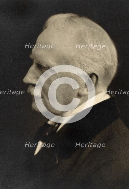 Frederick Foord Caiger. Creator: Elliott & Fry.