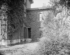 Side entrance, J.H. Patterson's residence, Dayton, Ohio, between 1900 and 1905. Creator: Unknown.