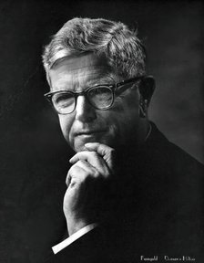 Sir Frank Macfarlane Burnet. Creator: Faingold, Denver.