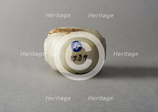 Jade snuff bottle, China, Qing dynasty, 1644-1911. Creator: Unknown.