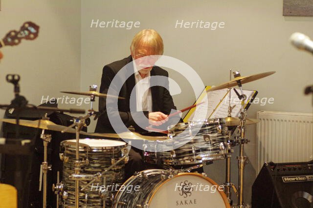 Jim Newton, The Pete Allen Band, Deanwood Park Golf Club, Newbury, Berks, 10th Oct. 2021. Creator: Brian O'Connor.