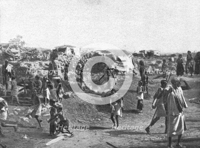 ''Types de Somalis; Le Nord-Est Africain', 1914. Creator: Unknown.