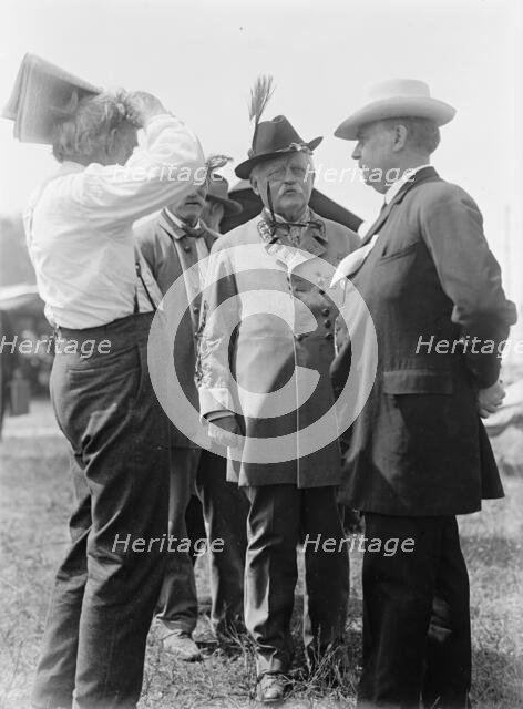 Gettysburg Reunion: G.A.R. & U.C.V., 1913. Creator: Harris & Ewing.