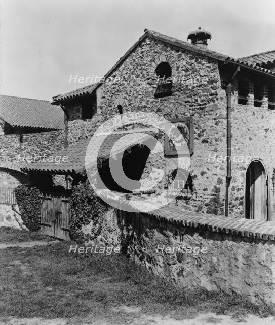 "Surprise Valley Farm," Arthur Curtiss James property, Beacon Hill Road, Newport, Rhode Island, 1917 Creator: Frances Benjamin Johnston.
