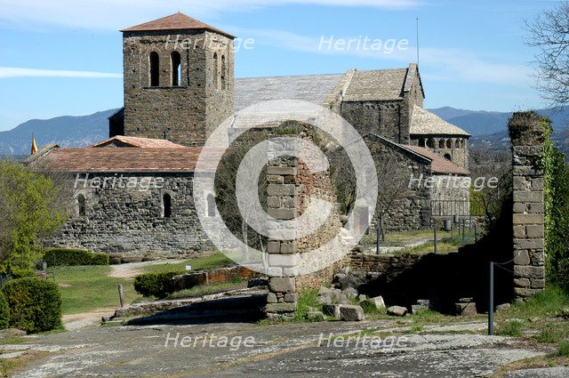 Overview of the Monastery of Sant Pere de Casserres with the bell tower in the foreground.