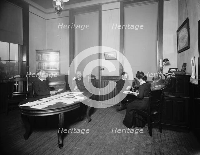 Private office, Leland & Faulconer Manufacturing Co., Detroit, Mich., 1903 Nov. Creator: Unknown.