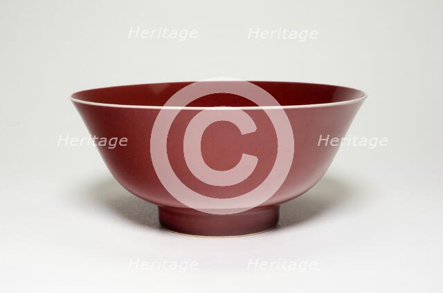 Bowl, Qing dynasty (1644-1911), Yongzheng reign mark and period (1723-1735). Creator: Unknown.