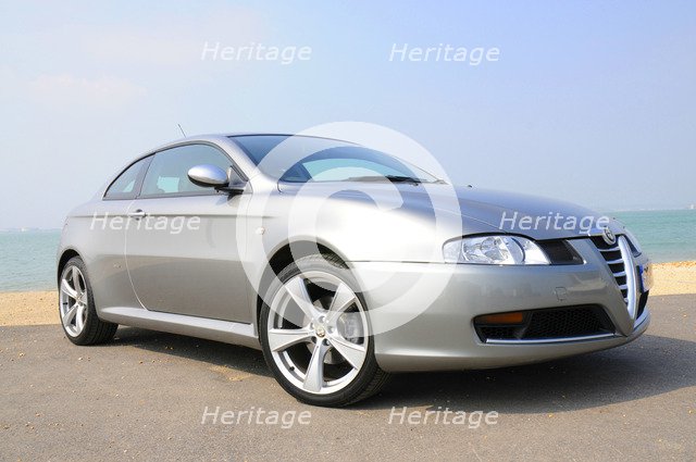 2007 Alfa Romeo GT. Artist: Unknown.