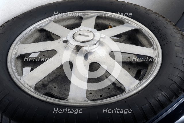 Bugatti type 55 1932. Artist: Simon Clay.