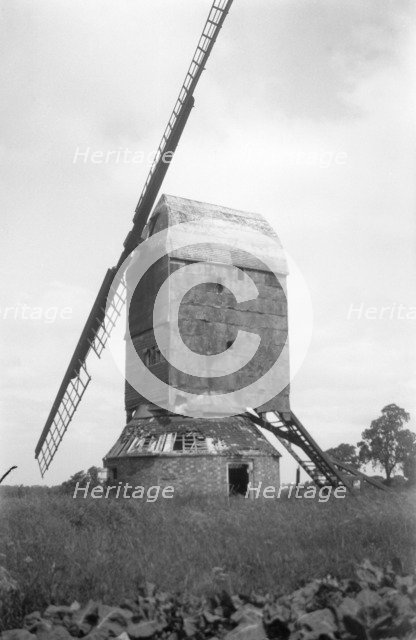 Riseley Windmill, Riseley, Bedfordshire, 1933. Artist: HES Simmons