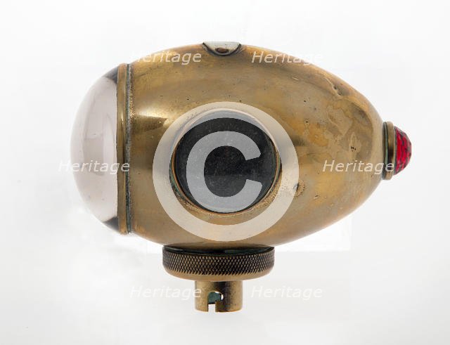 Electric side light 1920's. Creator: Unknown.