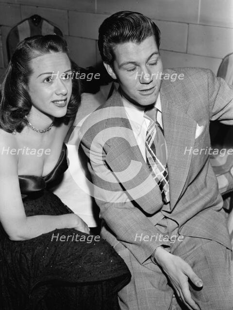Portrait of Fran Warren and Gene Williams, Hotel Pennsylvania(?), New York, N.Y., ca. Oct. 1947. Creator: William Paul Gottlieb.