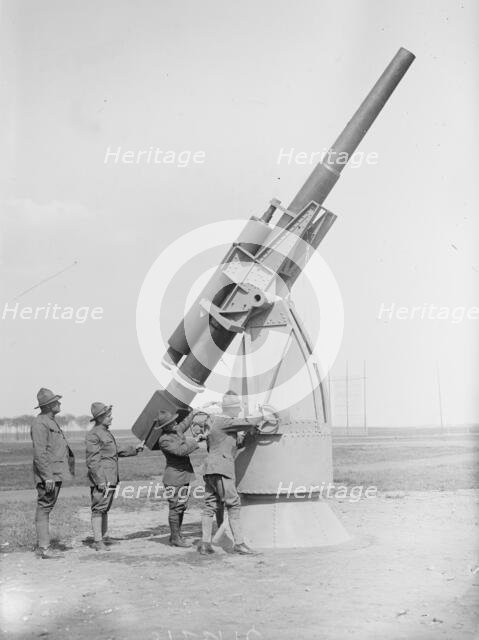 Anti-aircraft gun, between c1915 and c1920. Creator: Bain News Service.