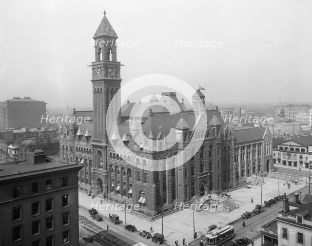 Post office, Detroit, Mich., between 1910 and 1920. Creator: Unknown.
