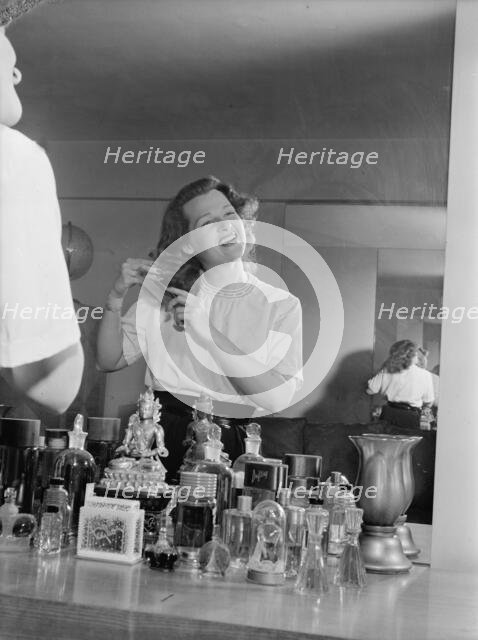 Portrait of Jo Stafford, New York, N.Y.(?), ca. July 1946.  Creator: William Paul Gottlieb.