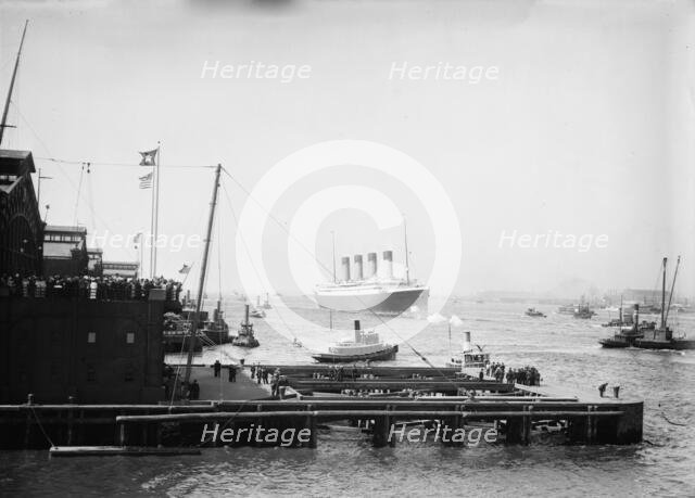 Arrival OLYMPIC 1911. Creator: Bain News Service.