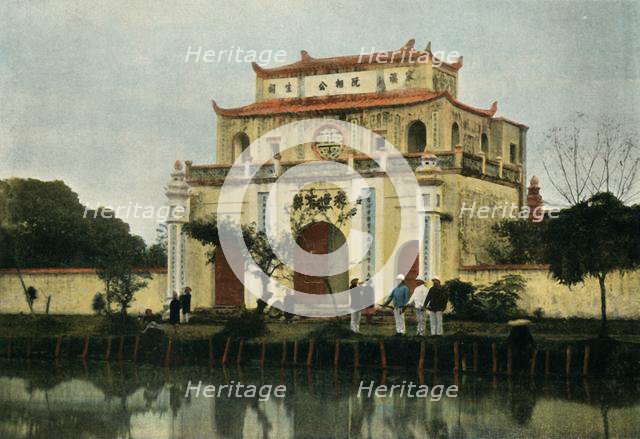 'Hanoi. Pagode Du Kinh Luoc', (Hanoi. Kinh Luoc Pagoda), 1900. Creator: Unknown.