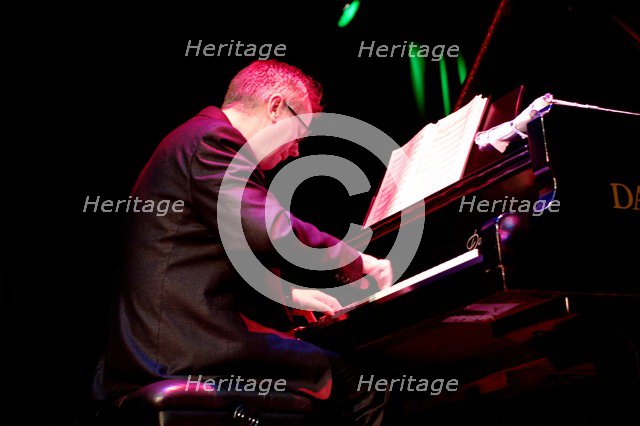 Clive Dunstall, The Under Ground, Eastbourne, East Sussex, Dec 2015. Artist: Brian O'Connor.