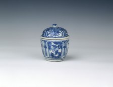 Blue and white tea caddy, Ming dynasty, China, early 17th century. Artist: Unknown