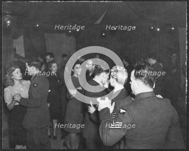 RAF Iver Heath, Iver, Buckinghamshire, 1942-1943. Creator: Royal Air Force Fim Production Unit.