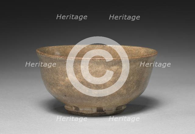 Bowl with White-slip Decorations, 1500s-1600s. Creator: Unknown.