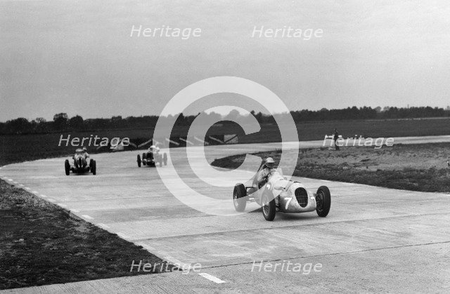 Appleton Special Racing single seater, Rapier Special and MG on the Campbell Circuit at Brooklands. Artist: Bill Brunell.