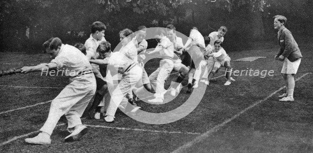 Tug-of-war at the Mill Hill Junior School sports day, London, 1926-1927. Artist: Unknown