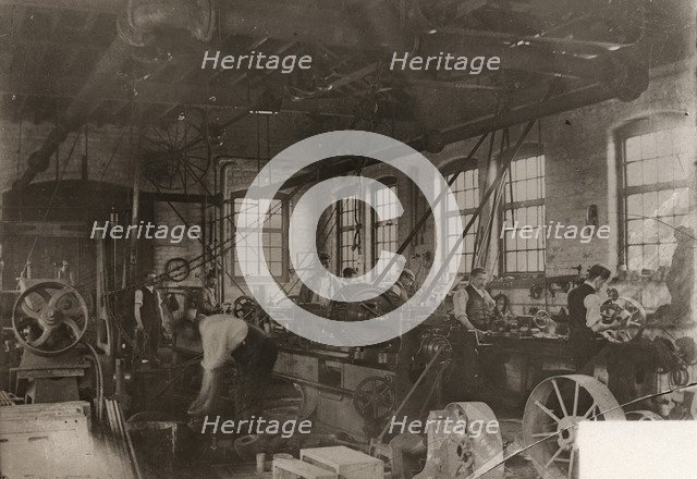 Mechanics’ shop, Rowntree Cocoa Works, York, Yorkshire, 1900. Artist: Unknown
