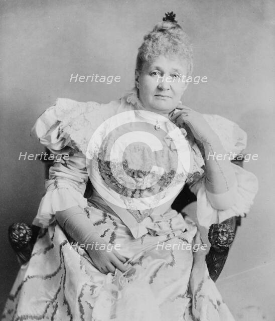 Mrs. Whittemore, between c1890 and 1910. Creator: Frances Benjamin Johnston.