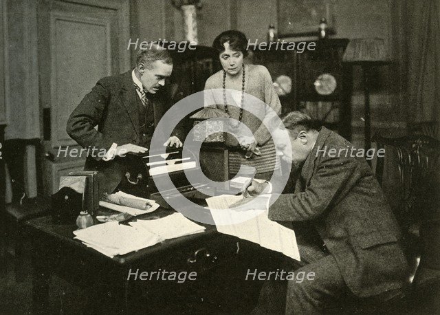 'Hornblower surrenders', 1920, (1928). Creator: Foulsham and Banfield.