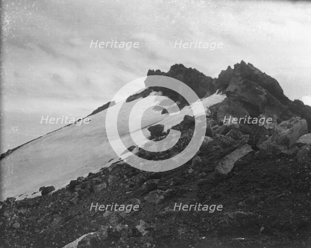 Travel views of Japan and Korea, 1908. Creator: Arnold Genthe.