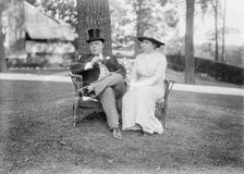 J.D. Remmonds & wife, between c1910 and c1915. Creator: Bain News Service.
