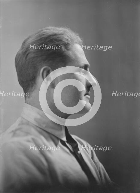 Sargeant [sic] Cutler, portrait photograph, 1919 Feb. 18. Creator: Arnold Genthe.