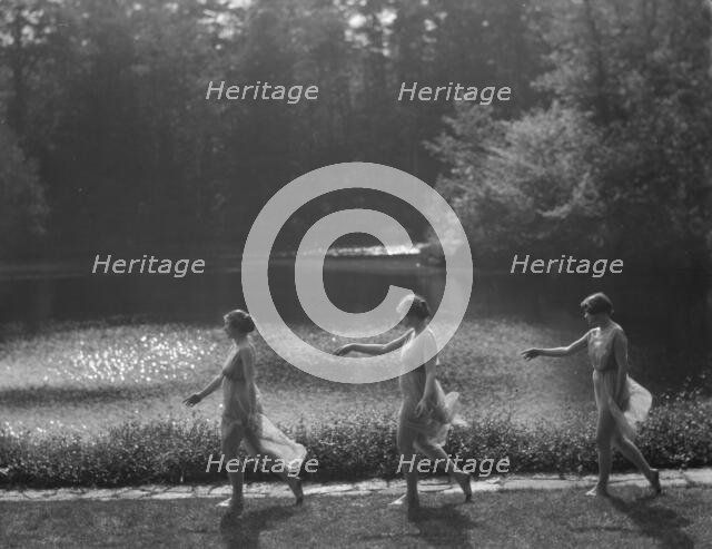 Elizabeth Duncan dancers and children, between 1916 and 1941. Creator: Arnold Genthe.