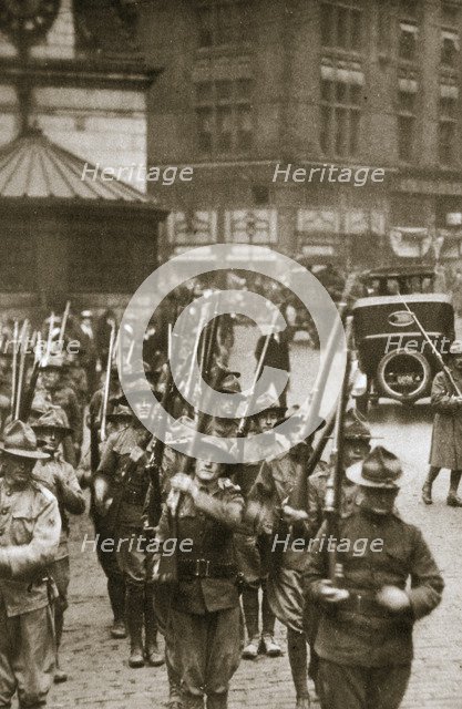 State troops to the rescue in Boston, Massachusetts, USA, 9 September 1919. Artist: Unknown