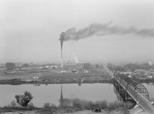 Sugar beet factory (Amalgamated Sugar Company) along..., Nyssa, Malheur County, Oregon, 1939. Creator: Dorothea Lange.