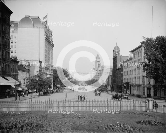 Pennsylvania Avenue, Washington, D.C., between 1900 and 1910. Creator: Unknown.