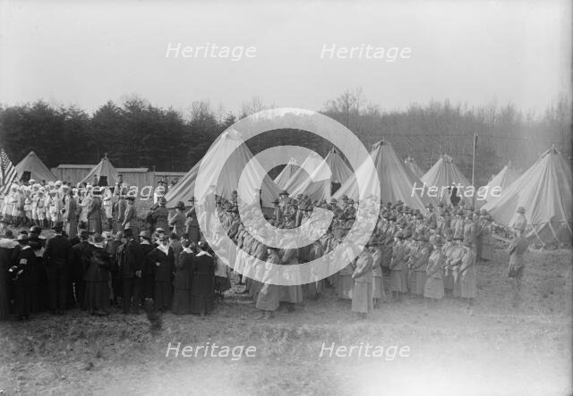 Woman's National Service School Under Woman's Section, Navy League, 1917. Creator: Harris & Ewing.