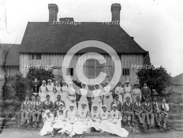 Soldiers and nurses at Great Dixter, East Sussex, 1918. Artist: Nathaniel Lloyd